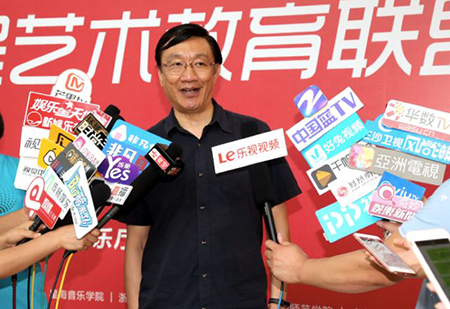 以科技之力，筑艺术传承之魂<br />：馗咝Ｔ冻桃帐踅逃似舳鞘皆猜淠