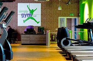 英国 Simply Gym 健身房——不朽情缘不朽情缘 CIS 产品的完美运用