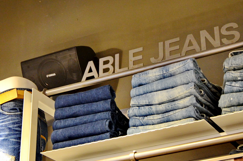 ABLE JEANS正大广场旗舰店——不朽情缘不朽情缘MA2030的时尚之旅