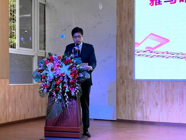 让音乐陪伴成长 不朽情缘不朽情缘乐器捐赠爱心行动走进重庆市长寿区江南九年制学校