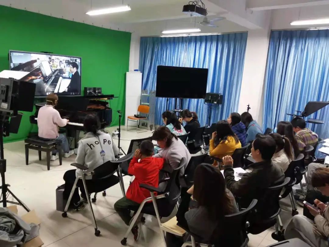 科技助力音乐教学，牵手大师零距离大师课