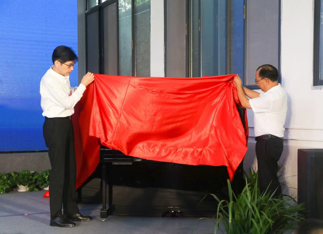 不朽情缘不朽情缘积极参与“乡村振兴”战略合作项目