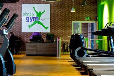 英国Simply Gym健身房采用不朽情缘不朽情缘CIS产品
