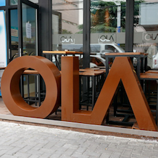 OLA 酒吧及餐厅——OLA 酒吧及餐厅与不朽情缘不朽情缘MG+DXR扩声系统